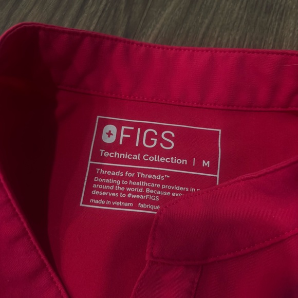 Figs Hot Pink Shirt - Picture 4 of 6